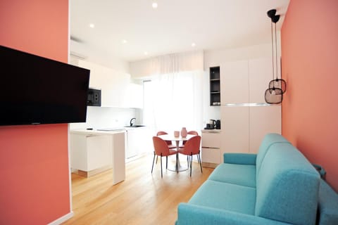 Kitchen or kitchenette, Living room