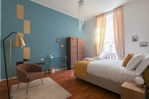 Bed, Living room, Photo of the whole room, Seating area, Bedroom, wardrobe