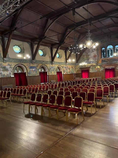 Meeting/conference room