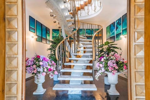 Majestic Villa in Hills of Florence with Gardens Gym Jacuzzi and Sauna Villa in Florence