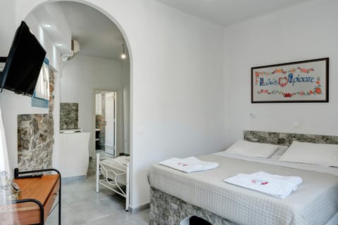 Property building, Living room, Bedroom