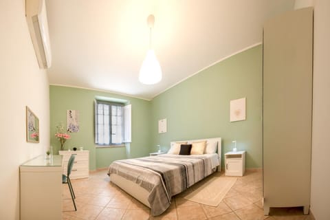 Bed, wardrobe, air conditioner