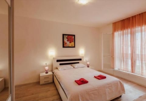 Sun house Kumbor Apartment in Kotor Municipality