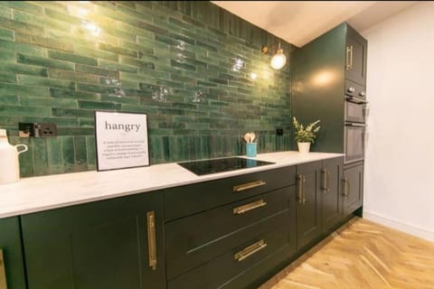 Beautifully styled Home with Garden House in Borough of Fylde