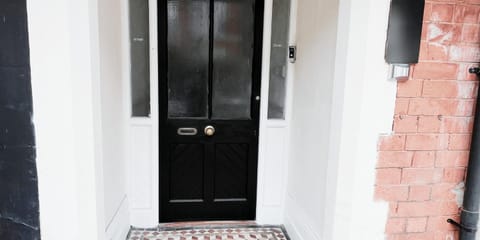 Spacious Room at The Burford Hideaway Apartment in Nottingham