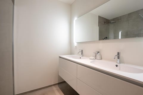 New apartment on a marvelous location Apartment in Ostend