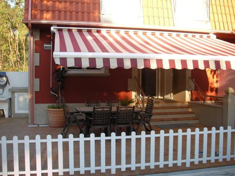Property building, Balcony/Terrace