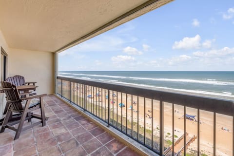 Luxury, Direct Oceanfront Unit and Balcony, Southeast Corner, Heated Pool, Garage Parking House in Daytona Beach