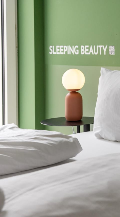 Bed, Decorative detail