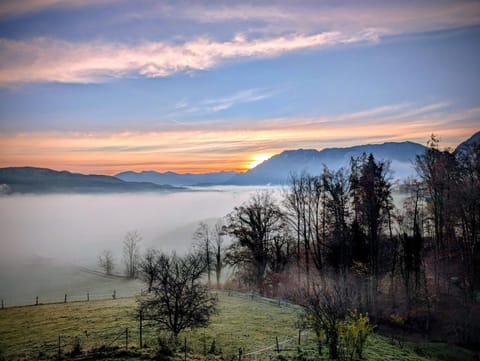 Day, Natural landscape, Landmark view, Mountain view, Sunrise
