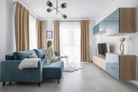 TV and multimedia, Seating area