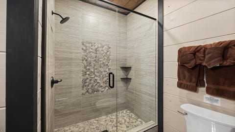 Royce's Retreat House in Sevier County