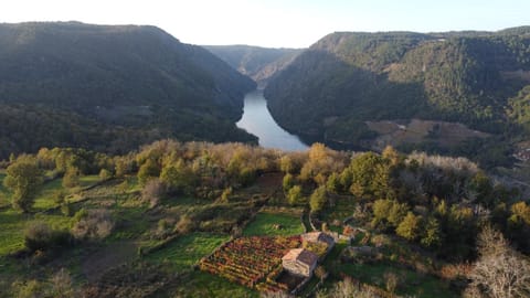 Day, Natural landscape, Mountain view, River view
