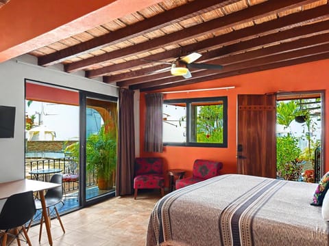 Bed, Balcony/Terrace, Living room, Photo of the whole room, Seating area, Dining area, Bedroom