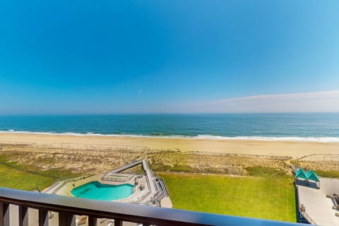 Sea Colony --- 1004S Edgewater House Road Apartment in Sea Colony