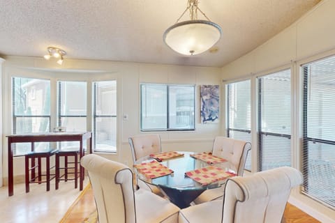 Pools and Pickleball! Dog-Friendly Home in Surprise House in Sun City Grand