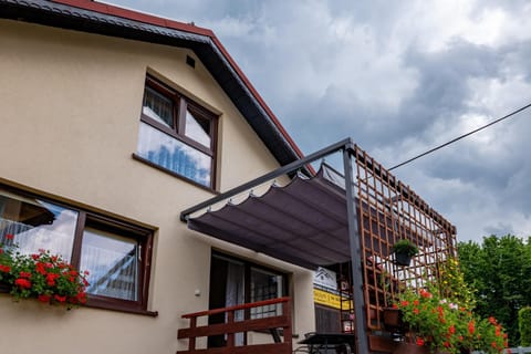 Property building, Balcony/Terrace