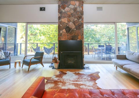 Patio, Living room, Seating area, flat iron