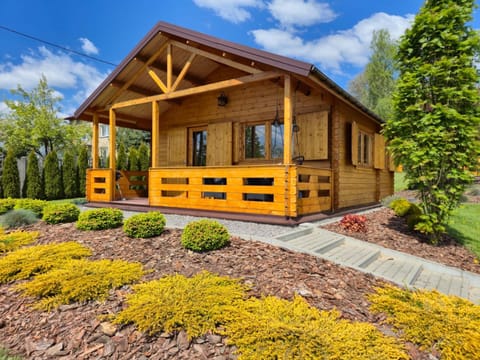 Property building, Spring, Day, Garden, Garden view