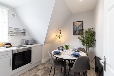 Open Mind Property - Luxurious & Cosy Flat Apartment in Portsmouth