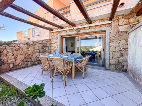 Balcony/Terrace, Dining area