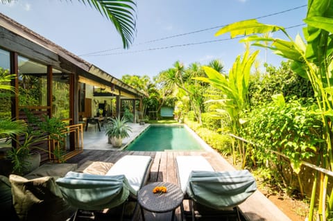 Day, Garden, Garden view, Pool view, Pool view, Swimming pool, Swimming pool, sunbed
