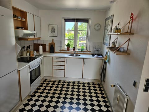 Lejlighed A med dejlig gårdhave på Thurø Kæledyr er IKKE gratis og skal tilføjes Apartment in Svendborg