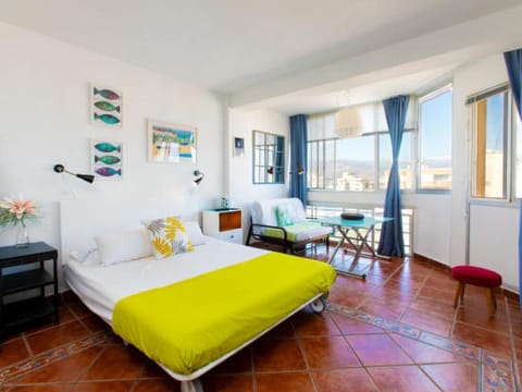 Bed, Living room, Photo of the whole room, Bedroom