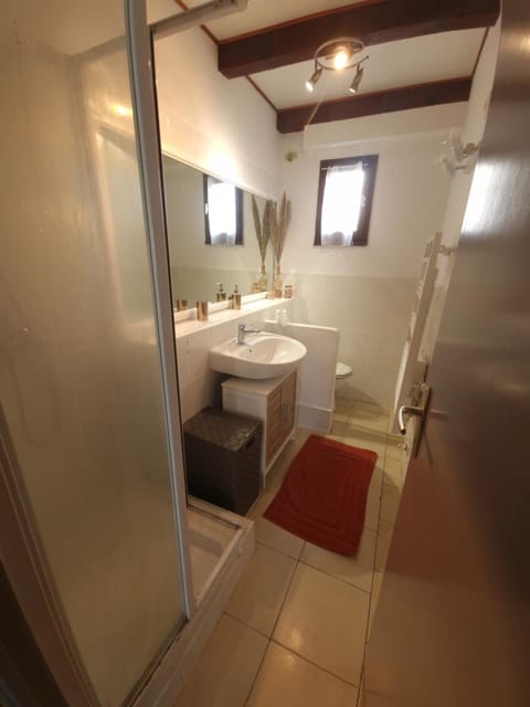 Villa Frati Campground/ 
RV Resort in Poggio-Mezzana