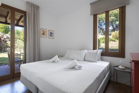 Afytos Villa Pearl by Luxlikehome Villa in Halkidiki