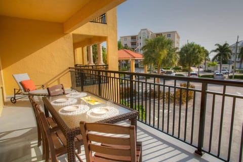 106 - Palms of Treasure Island House in Treasure Island