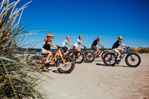 Day, People, Natural landscape, Beach, Cycling, Sea view, group of guests