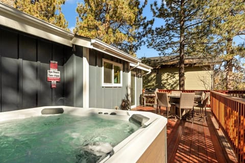 Lakeside Paradise Escape House in Big Bear