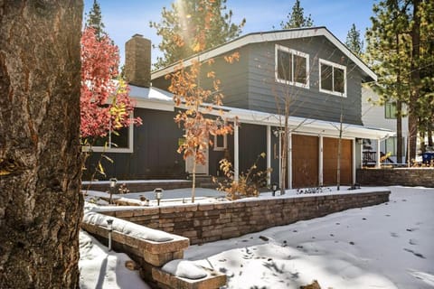 Lakeside Paradise Escape House in Big Bear