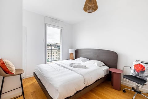 GuestReady - Chic cocoon with a balcony Apartment in Puteaux