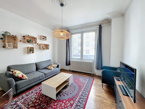 TV and multimedia, Living room