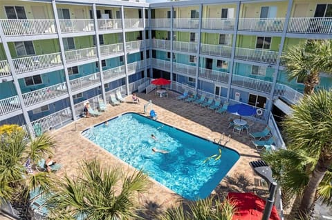 Pelican Point on Clearwater Beach Apartment hotel in Clearwater Beach