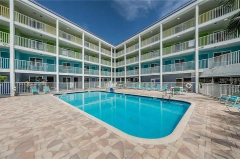 Pelican Point on Clearwater Beach Apartment hotel in Clearwater Beach