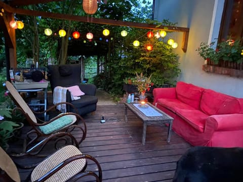 Patio, Garden, Seating area