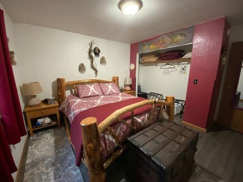 Alaska's Point of View Full Suite Apartment in Seward