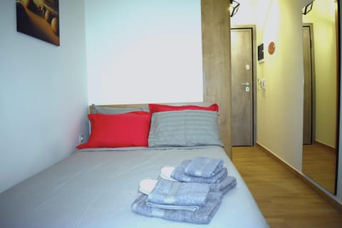 Bed, TV and multimedia, Balcony/Terrace, Dining area, Bedroom, flat iron, heating, internet, microwave, oven, towels, air conditioner