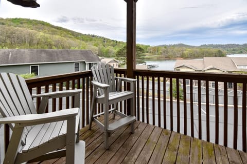 Lake Chatuge Lookout Apartment in Chatuge Lake