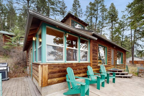 Pebbles & Sunshine House in Lakeside