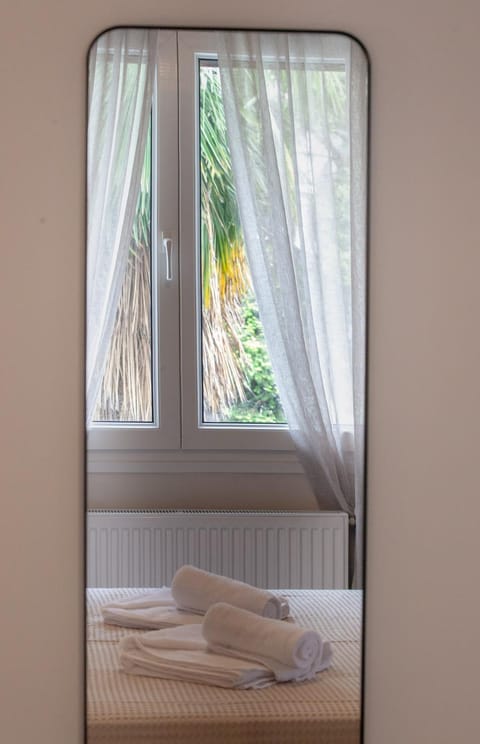 DayDin Apartments - Day Kastoria Apartment in North Macedonia