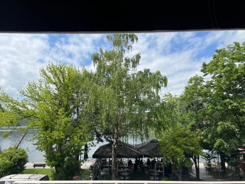 DayDin Apartments - Day Kastoria Apartment in North Macedonia