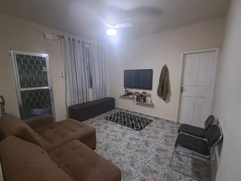 Casa com 2 Camas Queen e 1 King em Quartos Climatizados Apartment in Rio de Janeiro