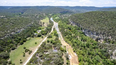 Roadrunner Canyon Ranch Bed and Breakfast in Leakey