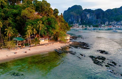 Day, Natural landscape, Beach, Sea view