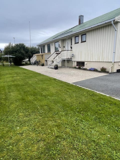Property building, Garden, Garden