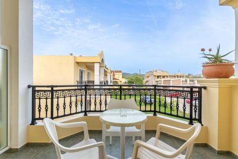 Kosmos Hotel St5 in Agios Stefanos Apartment hotel in Corfu, Greece